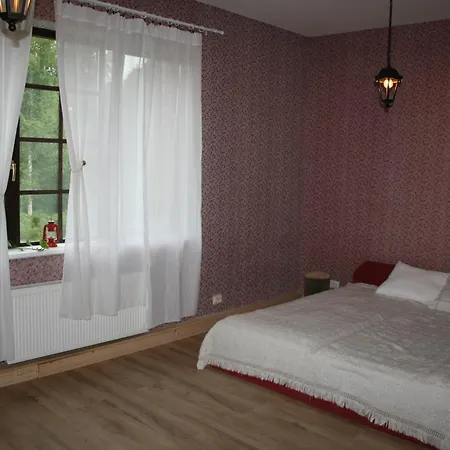 Viesu māja Brivdienu Maja Tobago Plienciems